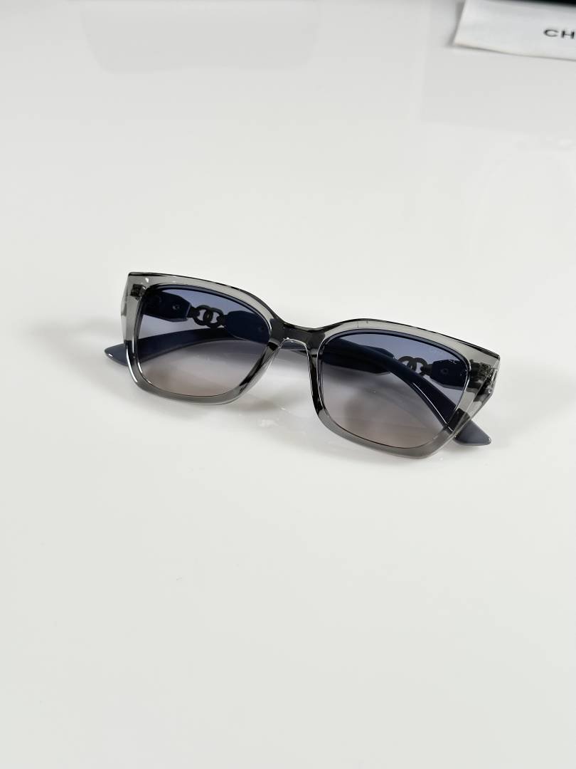 Chanel radient Oversized Square Sunglasses for Women